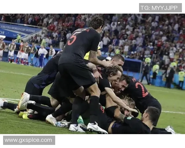 荷兰与英格兰激战成和双方各自展现足球魅力与实力