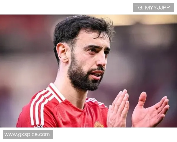 布鲁诺费尔南德斯:足球场上的战术大师与灵魂指挥官 布鲁诺费尔南德斯:足球场上的战术大师与灵魂指挥官