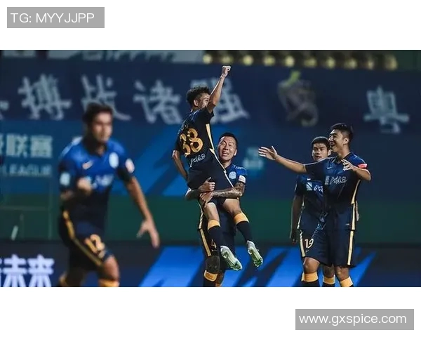 卡昂与洛里昂激战正酣比分悬念不断引发球迷热议