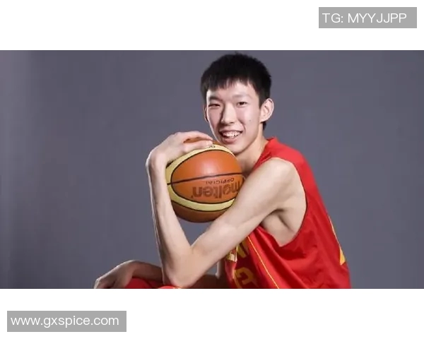 周琦在国际赛场上的崛起与挑战：从青涩新星到篮球巨星的奋斗历程