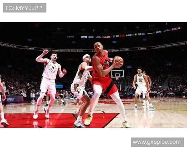 步行者主场迎战猛龙双方争夺季后赛席位的关键之战